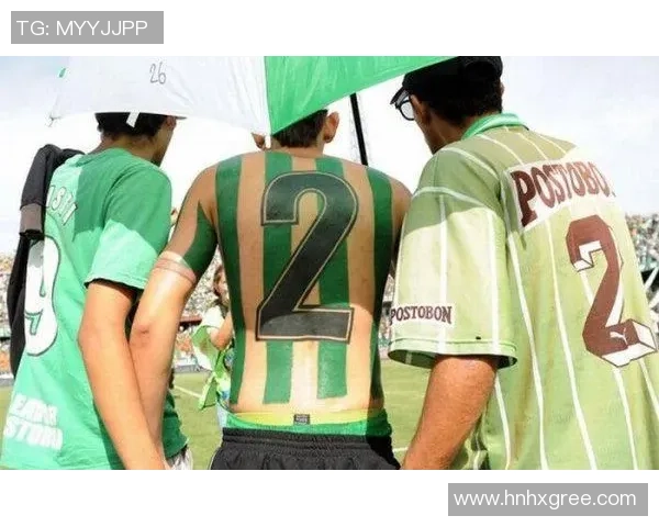 足球明星纹身图解女孩的魅力与个性展现之旅