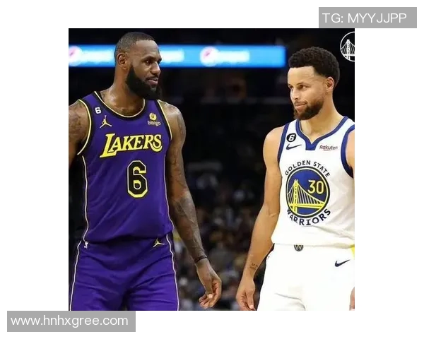 当足球巨星与篮球之王詹姆斯相遇会擦出怎样的火花与传奇故事