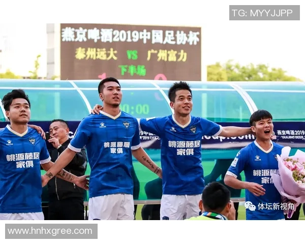 南京足球队在钻石联赛中的团队协作表现分析与点评 南京足球队在钻石联赛中的团队协作表现分析与点评